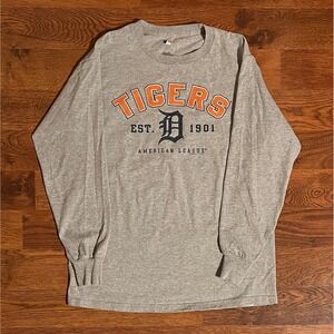 MLB Detroit Tigers Long Sleeve Shirt Mens Medium Gray Heather Graphic Tee MLB